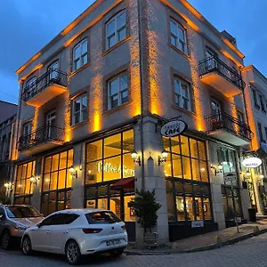 Hotel Hanende **